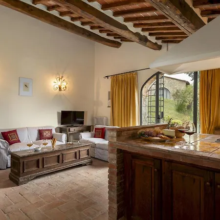 Castellare In Poggio 10, Emma Βίλα